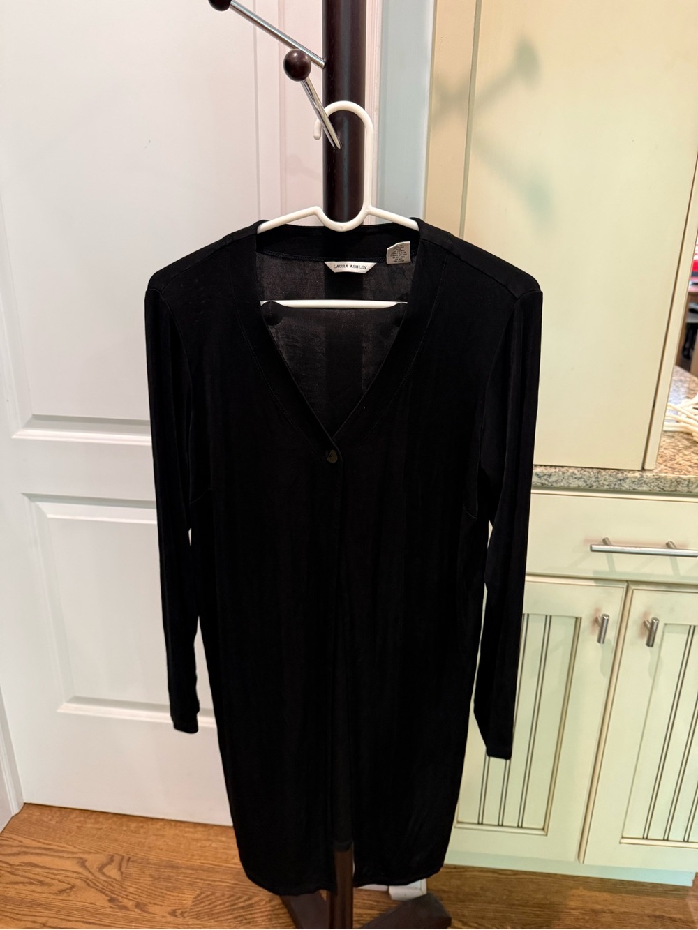 Laura Ashley Long Sleeve Black V-Neck Women's Cardigan